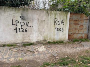 Terreno · 191m² · Lote Terreno