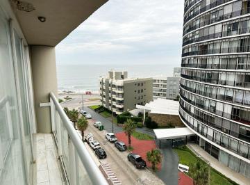 Departamento · 94m² · 4 Ambientes · 1 Cochera · Apartamento 3 Dorm. con Vista
