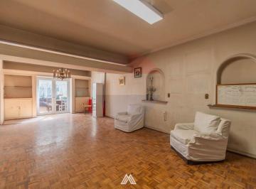 Casa · 261m² · 8 Ambientes · 2 Cocheras · Alquiler Casa Pta. Carretas 5 Dorm.4 B Esc. Garage