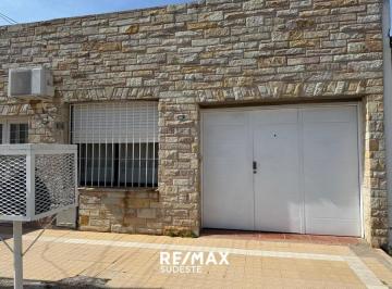 PH · 97m² · 3 Ambientes · 1 Cochera · Casa en Venta en Ing. White