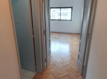 Departamento · 60m² · 3 Ambientes · 3 Amb - Exc. Estado - Apto Profesional - Seguridad