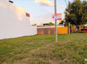 Terreno · 200m² · Venta Terreno Esquina Cercanias Al Centro