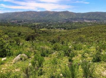 Terreno · 17641m² · Campo en La Falda 17 Ha Arroyo Natural