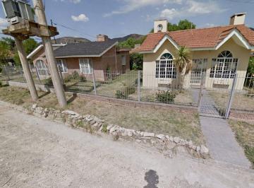 Casa · 350m² · 7 Ambientes · 1 Cochera · En Venta 2 Casas en Villa Carlos Paz