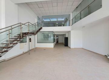 Local comercial · 467m² · Venta Local Comercial con Renta Tres Cruces