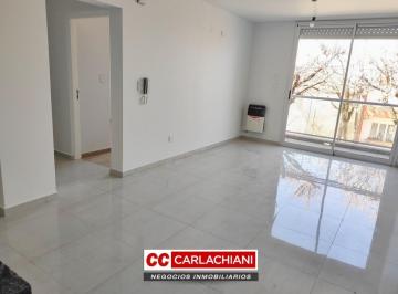 Casa · 46m² · 2 Ambientes · Departamento - Las Parejas