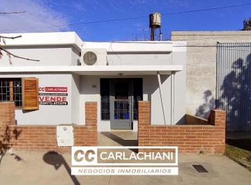 Casa · 140m² · 3 Ambientes · 1 Cochera · Casa - Las Parejas