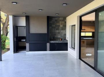 Casa · 290m² · 6 Ambientes · 2 Cocheras · B° Siete Soles ¡Casas de Gran Categoria!