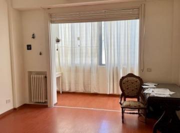Departamento · 79m² · 3 Ambientes · Vende Departamento 3 Ambientes Muy Luminoso Balvanera, Once
