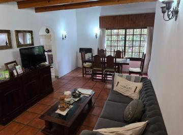 Casa · 120m² · 6 Ambientes · 3 Cocheras · Casa Venta 6 Ambientes - Pilar - Oportunidad - B Lima - Pilarica