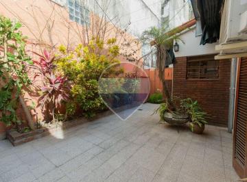 Casa · 129m² · 4 Ambientes · 1 Cochera · Casa en Venta 3 Dorm, Patio y Cochera en B°constit