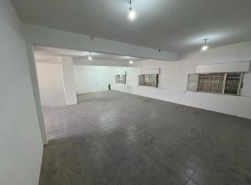 Local comercial · 235m² · 10 Ambientes · Local en Jose León Suarez