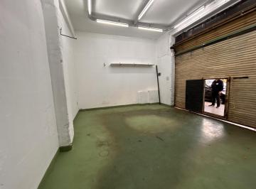 Local comercial · 28m² · 1 Ambiente · Local Comercial con Persiana Manual, en Villa Santa Rita en Alquiler.