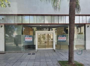 Local comercial · 337m² · 8 Ambientes · Amplio Local Céntrico en Alquiler