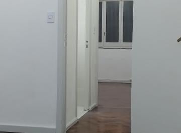 Departamento de 2 ambientes, Monserrat · Departamento Apto Profesional (Ideal Consultorio) Y/o Vivienda 2 Amb, Congreso