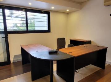 Oficina comercial · 110m² · 3 Ambientes · Oficina Amoblada