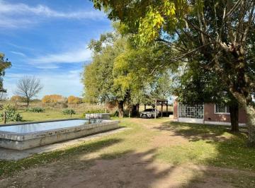 Quinta vacacional de 4 ambientes, Chivilcoy · Quinta Av Hijas de San José 1048 - Chivilcoy