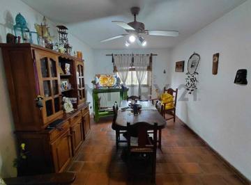 Departamento · 67m² · 4 Ambientes · 1 Cochera · Departamento en Venta Florencio Varela 4 Ambientes
