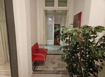 Departamento en Venta de 4 ambientes · Oficina / Vivienda en Venta en Microcentro