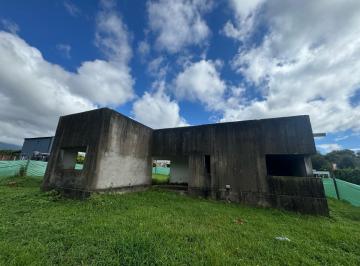 Casa · 95m² · 4 Ambientes · Casa en Venta en Lomalinda