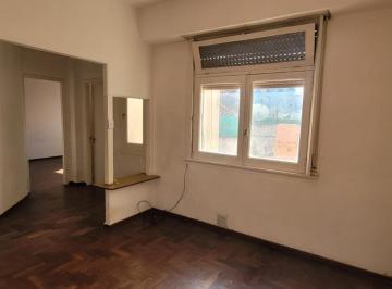 Departamento · 47m² · 2 Ambientes · Córdoba 6565 - Colegiales - 2 Amb. Al Cfte Sin Expensas!
