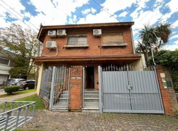 Casa · 84m² · 4 Ambientes · 1 Cochera · Dúplex en Venta en Olivos - 4 Ambientes - Patio