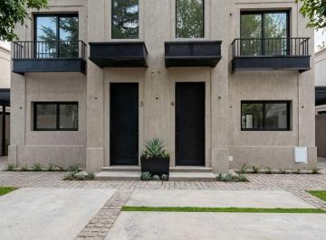 Departamento de 5 ambientes, Chacras de Coria · Tittarelli Vende Espectacular Duplex en Pleno Corazón de Chacras de Coria.
