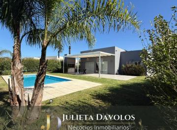 Casa · 730m² · 4 Ambientes · Casa en Alquiler 4 Ambientes El Canton Barrio Norte