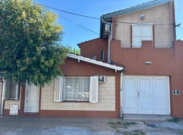 Casa · 125m² · 4 Ambientes · Casa en Haedo
