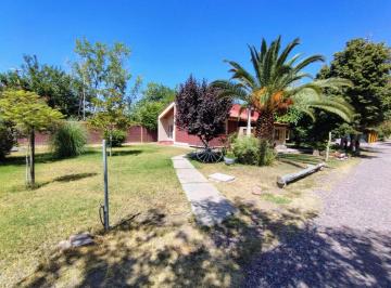 Casa de 6 ambientes, Luzuriaga · Casa en Calle Mallea de Maipu