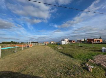 Terreno · 270m² · Lote en Venta Barrio Grand Sur.