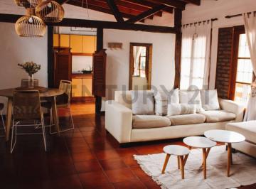 Departamento · 90m² · 4 Ambientes · Venta de Departamento en Centro de Mendoza a Pasos de Calle Aristides.