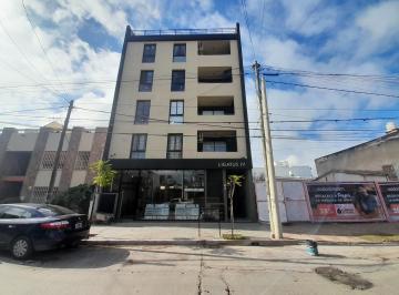 Departamento · 77m² · 3 Ambientes · Departamento en Venta de 2 Dorm. Alto Alberdi