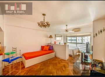 Departamento · 35m² · 1 Ambiente · Venta con Renta Departamento Monoambiente Lumionoso Al Frente con Vestidor Av Acoyte - Caballito