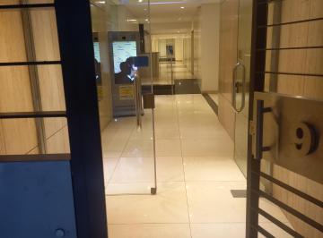 Departamento de 3 ambientes, Retiro · 3 Ambientes a Reciclar Muy Luminoso – Ideal Inversión, Oficina o Consultorio – Esmeralda Al 900
