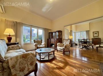 Casa · 148m² · 6 Ambientes · 1 Cochera · Casa Venta Vicente López 6 Ambientes Cochera