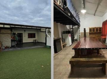 PH · 220m² · 5 Ambientes · 1 Cochera · Venta PH 5 Amb Mataderos - Quincho C/terraza