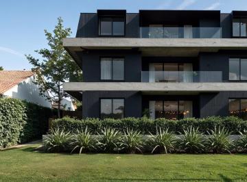 Departamento · 102m² · 4 Ambientes · 1 Cochera · Departamento - Punta Chica