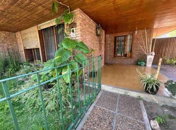 Casa de 3 ambientes, Quilmes · Venta Casa Ezpeleta 500 Mtrs Excelente Ubicación, Parque, Quincho y Depto Al Fondo.