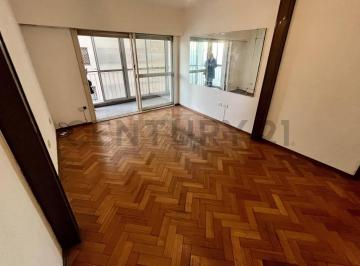 Departamento · 63m² · 3 Ambientes · 3 Ambientes Luminoso en Caballito a m de Parque Rivadavia
