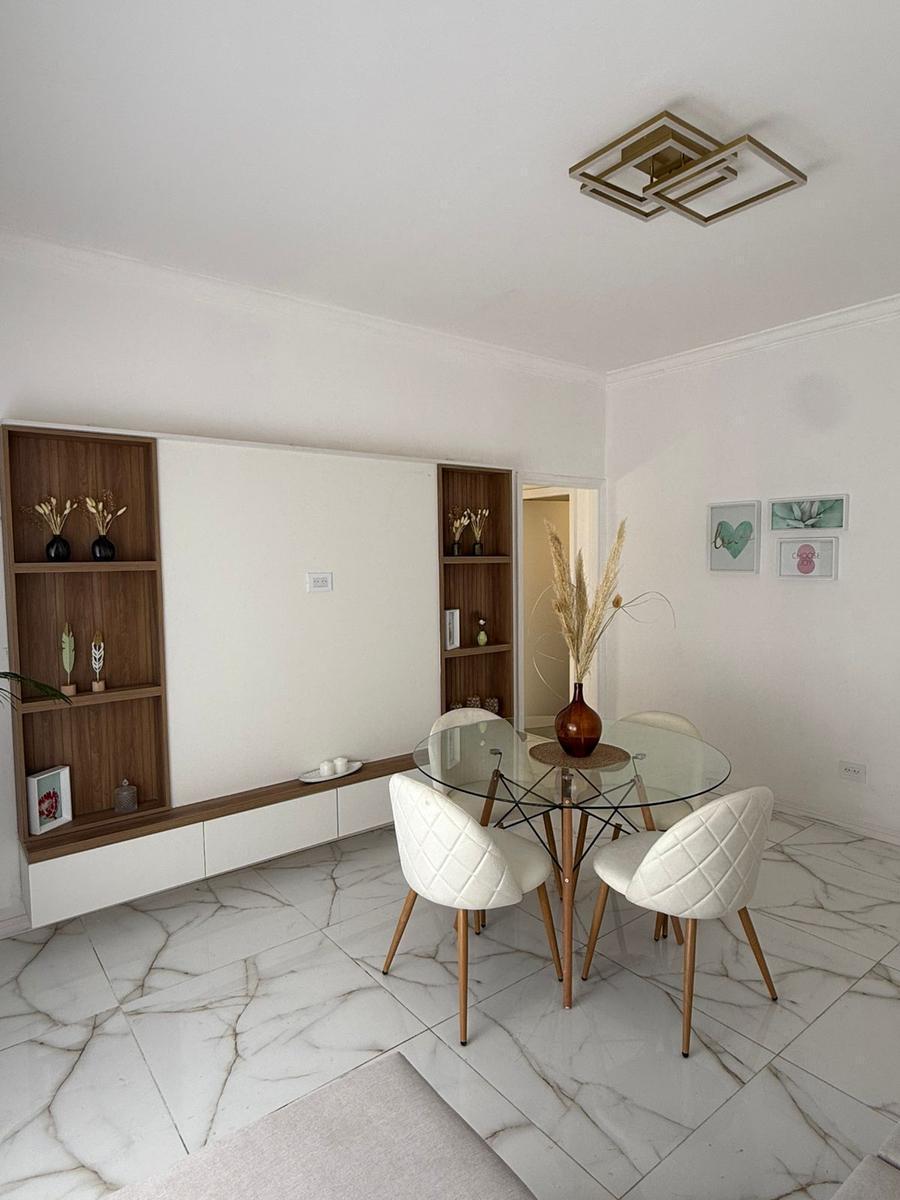 Excelente departamento de 3 ambientes + escritorio en esquina, muy luminoso