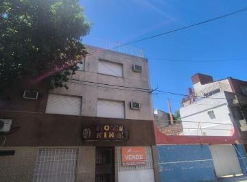 Hotel de 16 ambientes, Rosario · Importante Propiedad en El Centro Geográfico de La Ciudad Zona Terminal de Óm