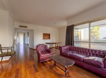 Departamento · 108m² · 5 Ambientes · 1 Cochera · Venta Departamento de 3 Dorm. con Cochera y Baulera en Lourdes.
