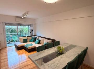 Departamento de 3 ambientes, Parque Chacabuco · Excelente Departamento 3 Ambientes con Patio, Balcon y Cochera Cubierta en Caballito