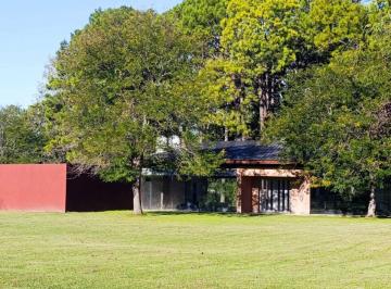 Terreno · 1700m² · Venta - Lote de 1700 m² en Barrio Cerrado Amarylis – Posibilidad de Financiar