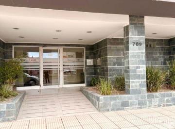 Departamento de 3 ambientes, Cipolletti · Mariana Alvarez | Real Estate Alquila Dpto. 2 Dorm + Cochera en Cipo!