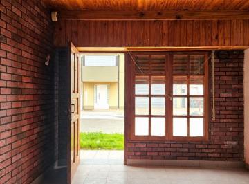 Casa · 3 Ambientes · 1 Cochera · Casa - Bahia Blanca