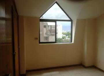 Departamento · 40m² · 3 Ambientes · 1 Cochera · Microcentro un Dormitorio con Cochera