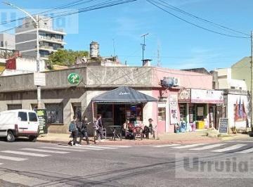 Oficina comercial · 85m² · 4 Ambientes · Oficina en Moron