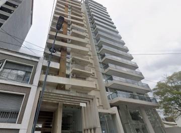 Departamento · 41m² · 2 Ambientes · Dpto 2 Amb Fte C/balcón en Venta Lomas Centro